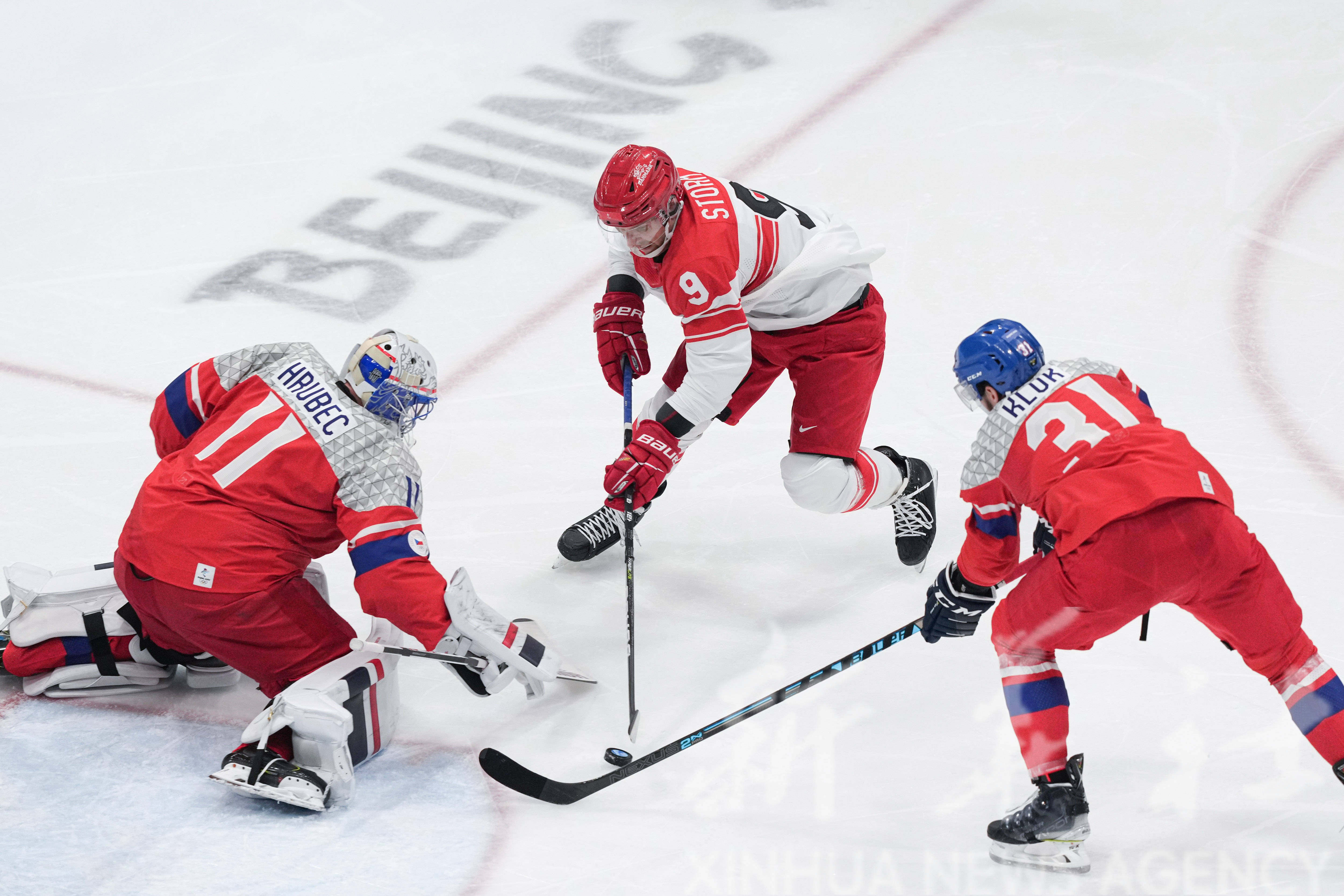 丹麦队碾压中国队，黄鸭组合带队取胜